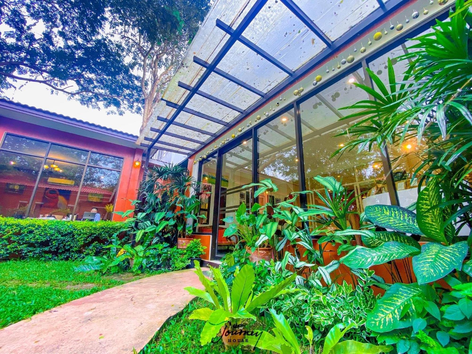 The Journey House Lifestyle Boutique Hotel Kanchanaburi Exterior foto